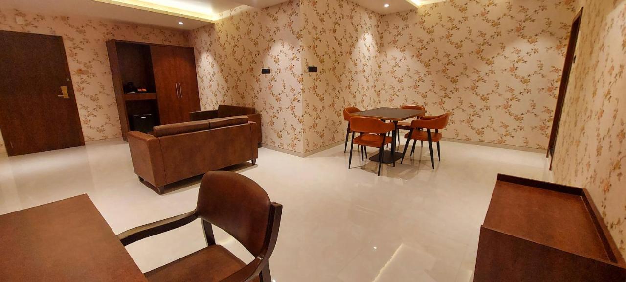Hotel Madhuban سيلفاسا المظهر الخارجي الصورة