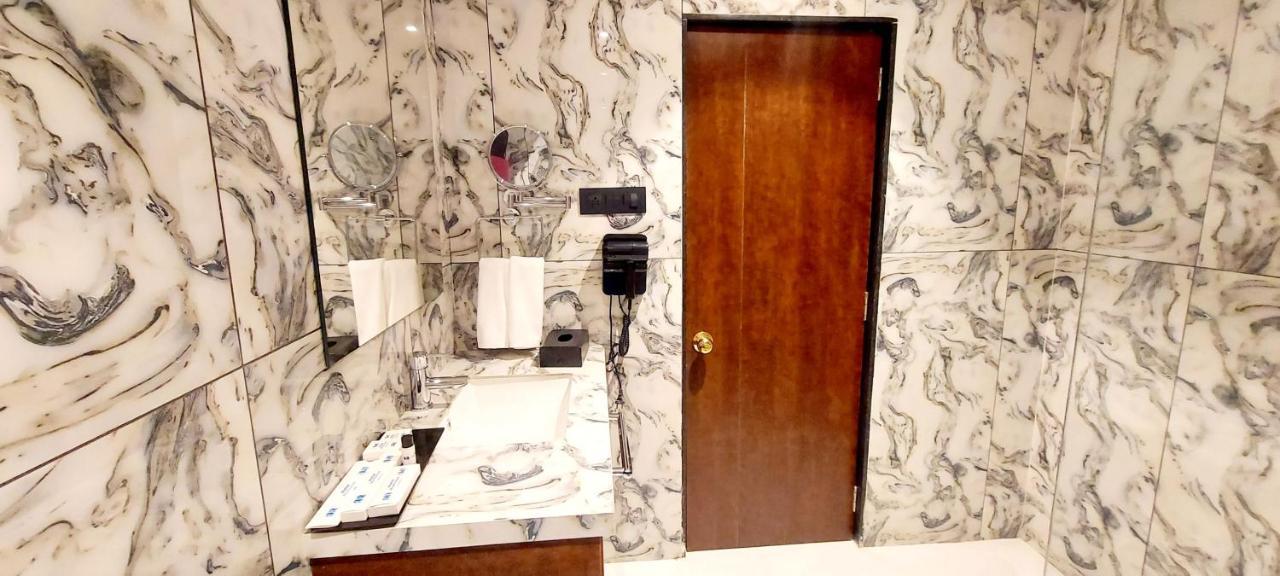 Hotel Madhuban سيلفاسا المظهر الخارجي الصورة